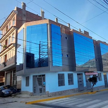 Hostal Pura Casta Hotel Carhuaz ภายนอก รูปภาพ