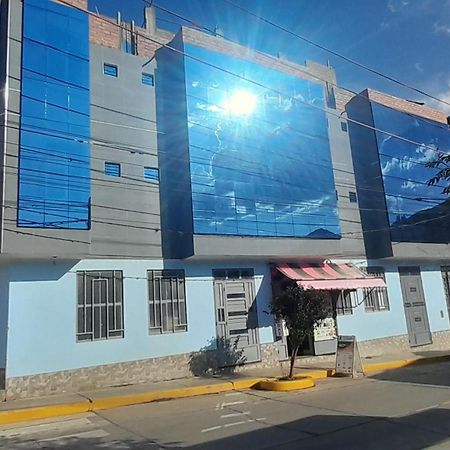 Hostal Pura Casta Hotel Carhuaz ภายนอก รูปภาพ