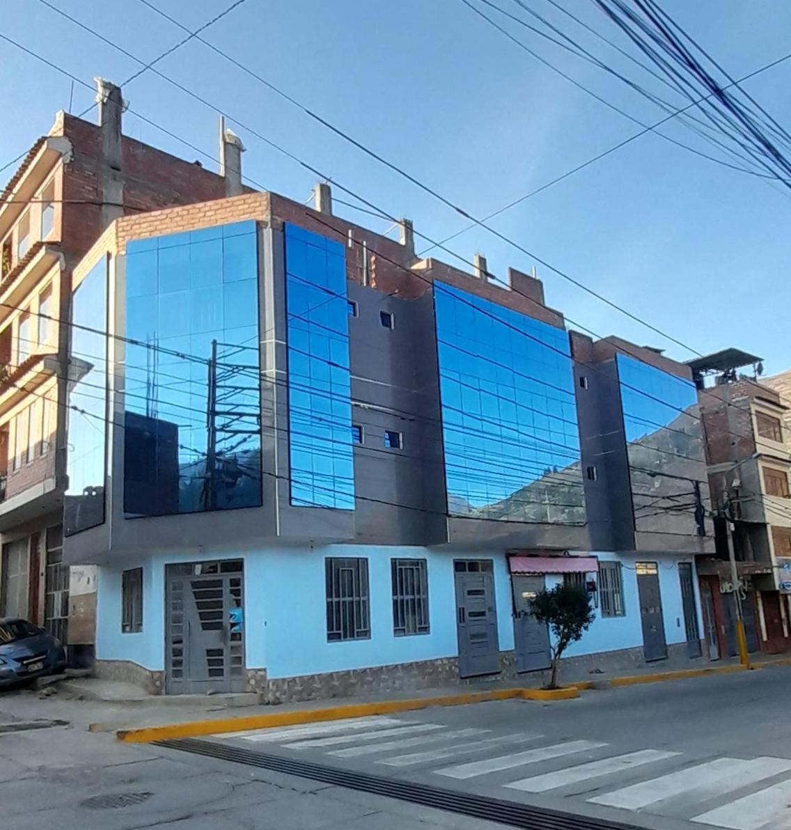Hostal Pura Casta Hotel Carhuaz ภายนอก รูปภาพ